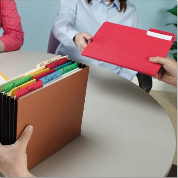 Smead SuperTab File Folders 1/3 Cut Top Tab Letter Manila 99/Box 10301 - Picture 4 of 16